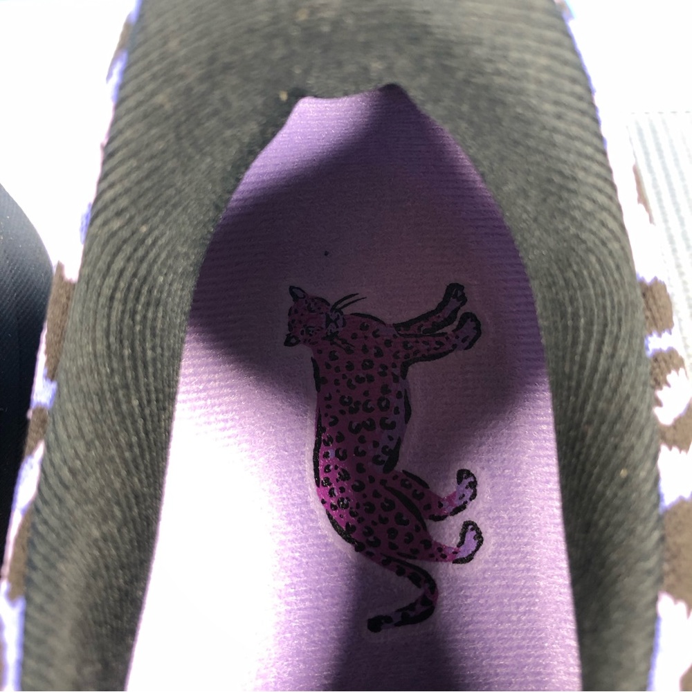Brooks Revel 5 Cheetah Print Running Shoes (NEW, women’s, Black Purple) - Picture 3 of 7
